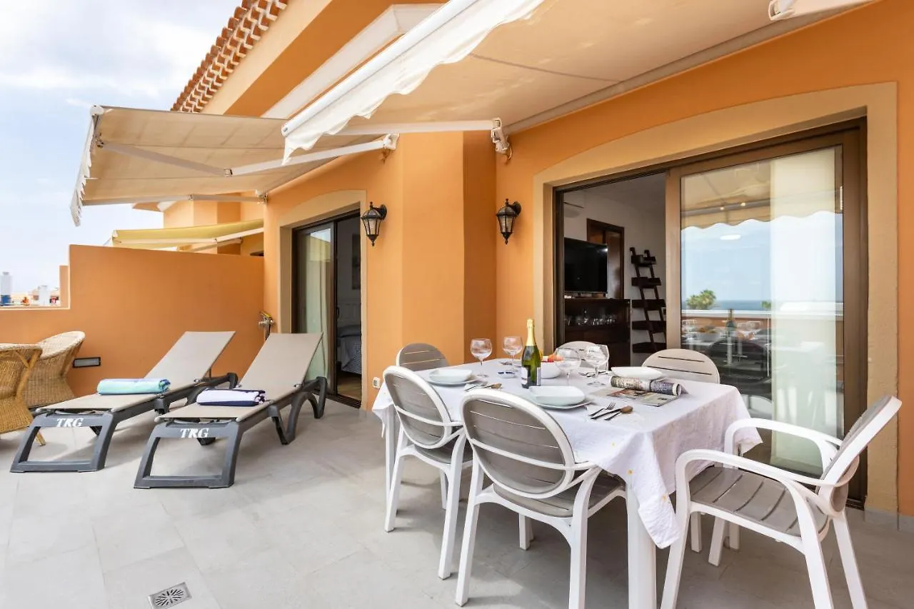 Exclusive Penthouse Playa Las Vistas 4 Close To The Sea And Beach, Aircondition For A Fee, Wifi, Terrace, Heated Pool Playa de las Américas Lejlighed
