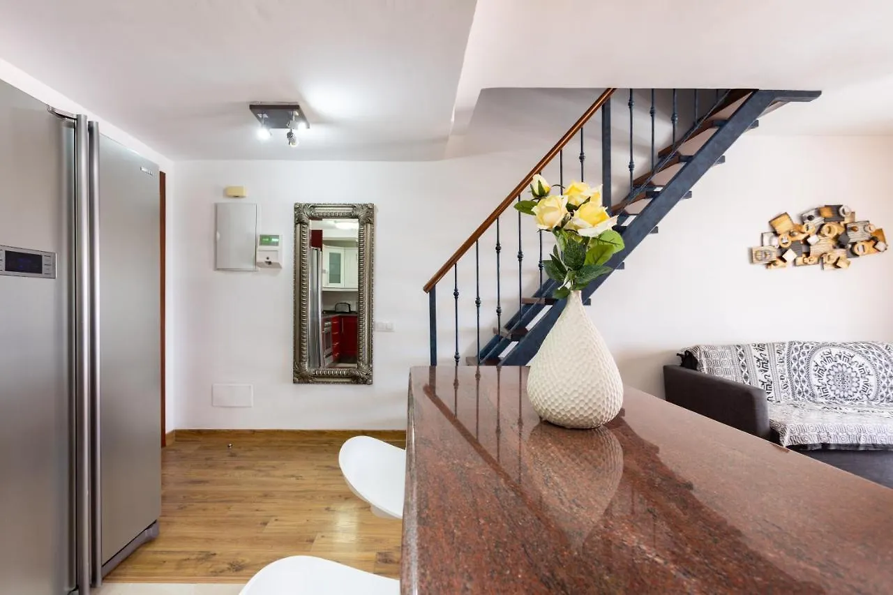 Lejlighed Exclusive Penthouse Playa Las Vistas 4 Close To The Sea And Beach, Aircondition For A Fee, Wifi, Terrace, Heated Pool Playa de las Américas